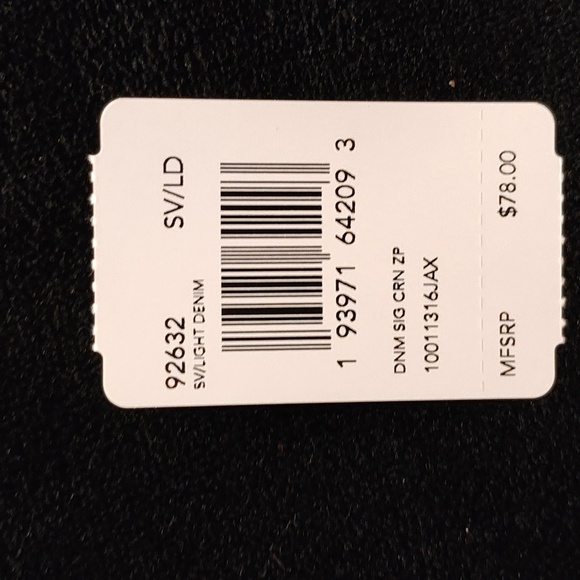 Coach wristlet - Picture 2 of 2